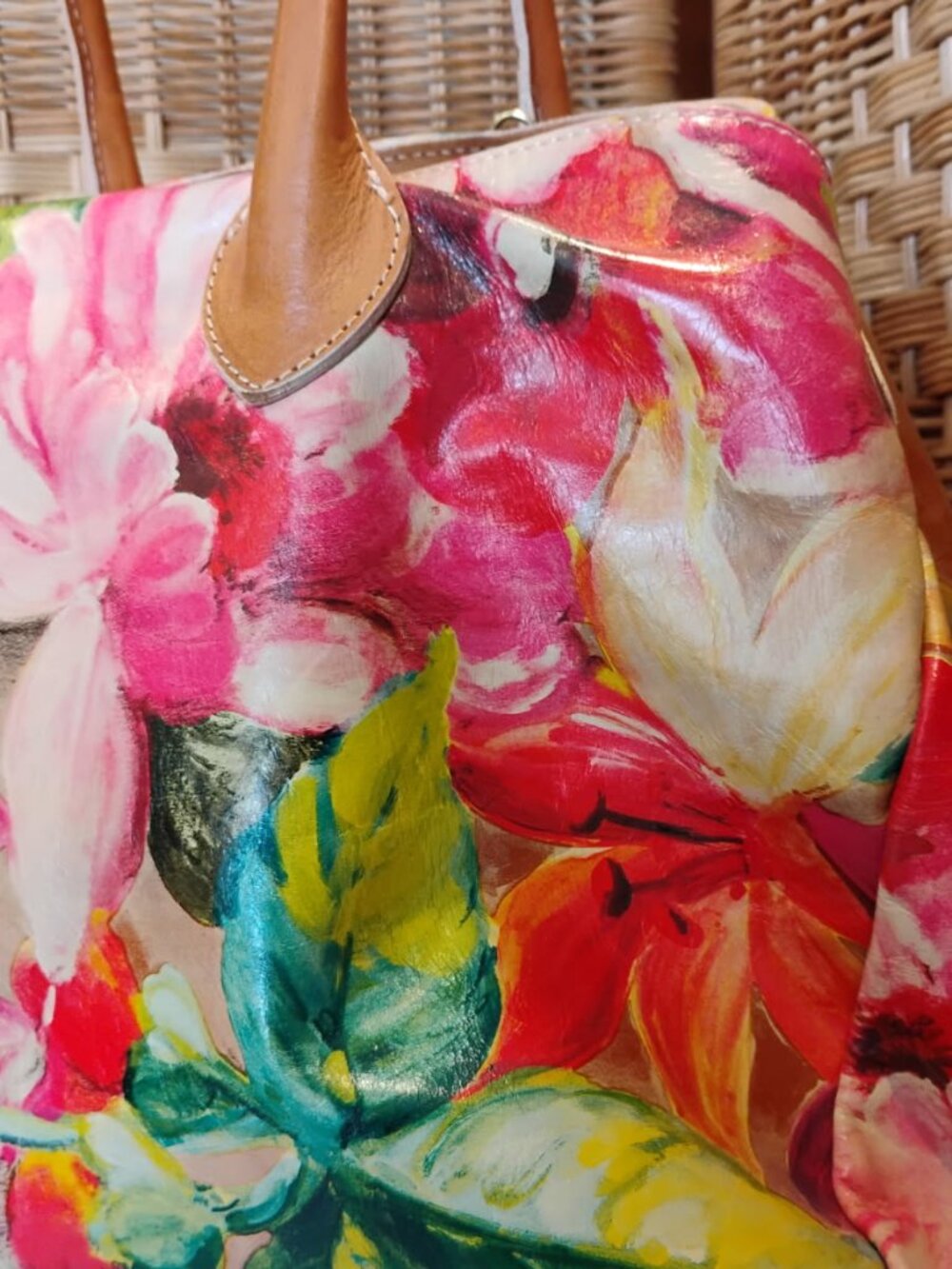 Maurizio Taiuti Leather 'Watercolor' bag.  Great cond. Wearable Art
